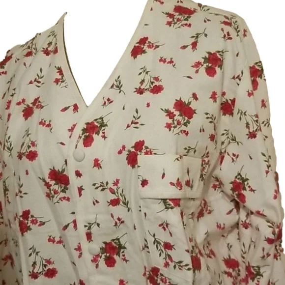 VICTORIA Secret Pajama Top - Picture 1 of 7